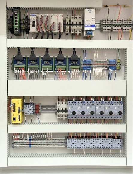 New motor control panel included with rebuilt Fanuc palletizer