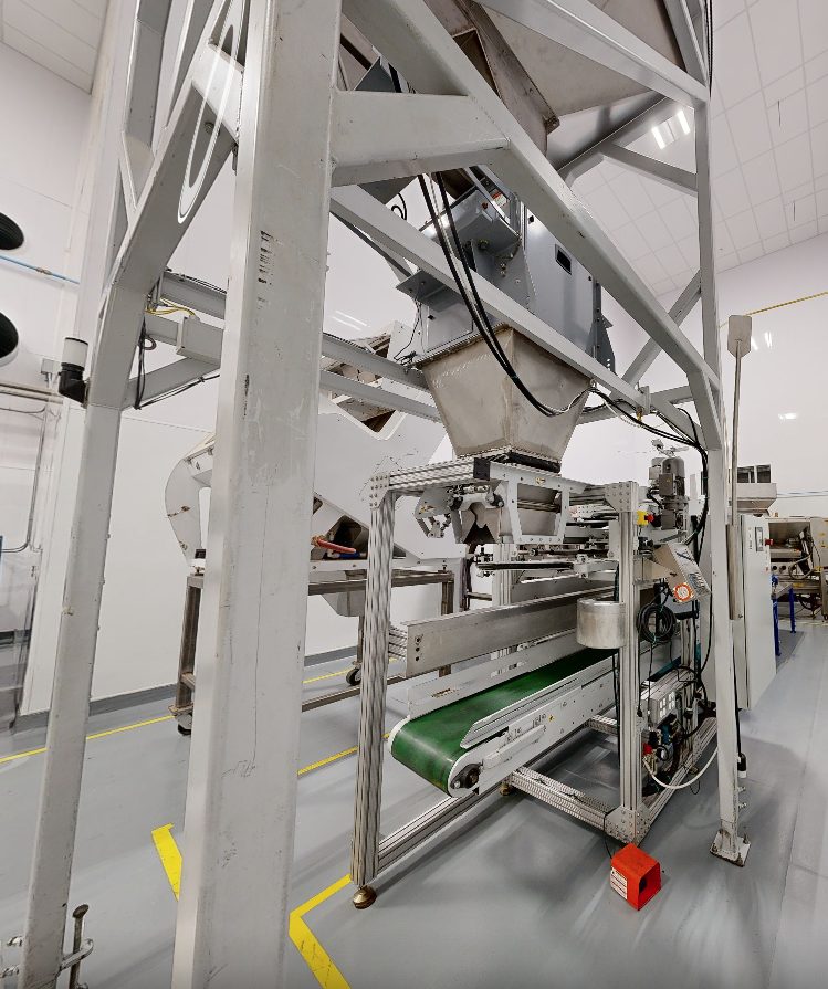 Manual bagging line